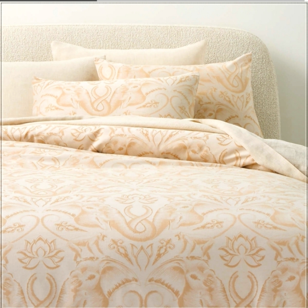 ❤️BUY 2 GET 1 FREE Entwined Elephants Natural King Duvet Cover,The White Lotus